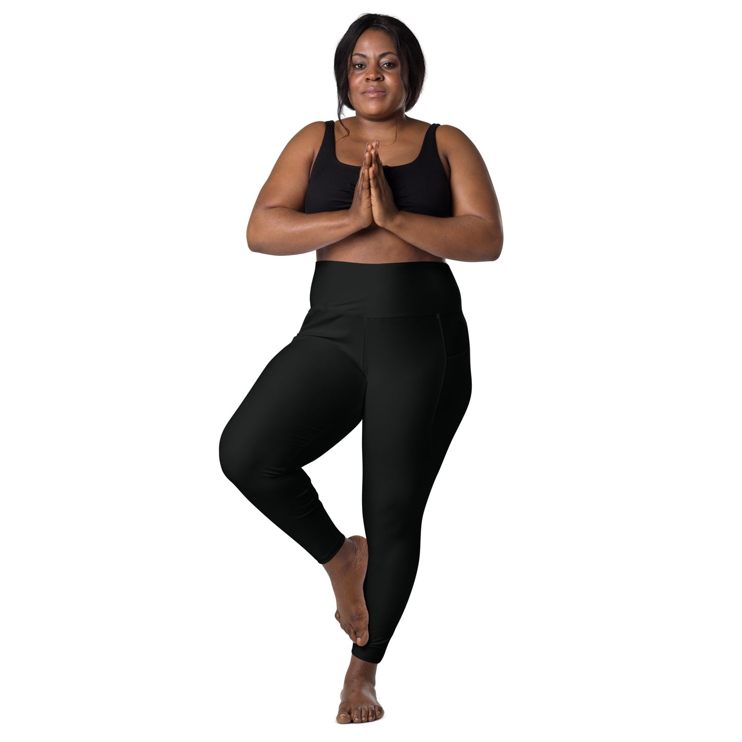 Leggings with pockets in solid black