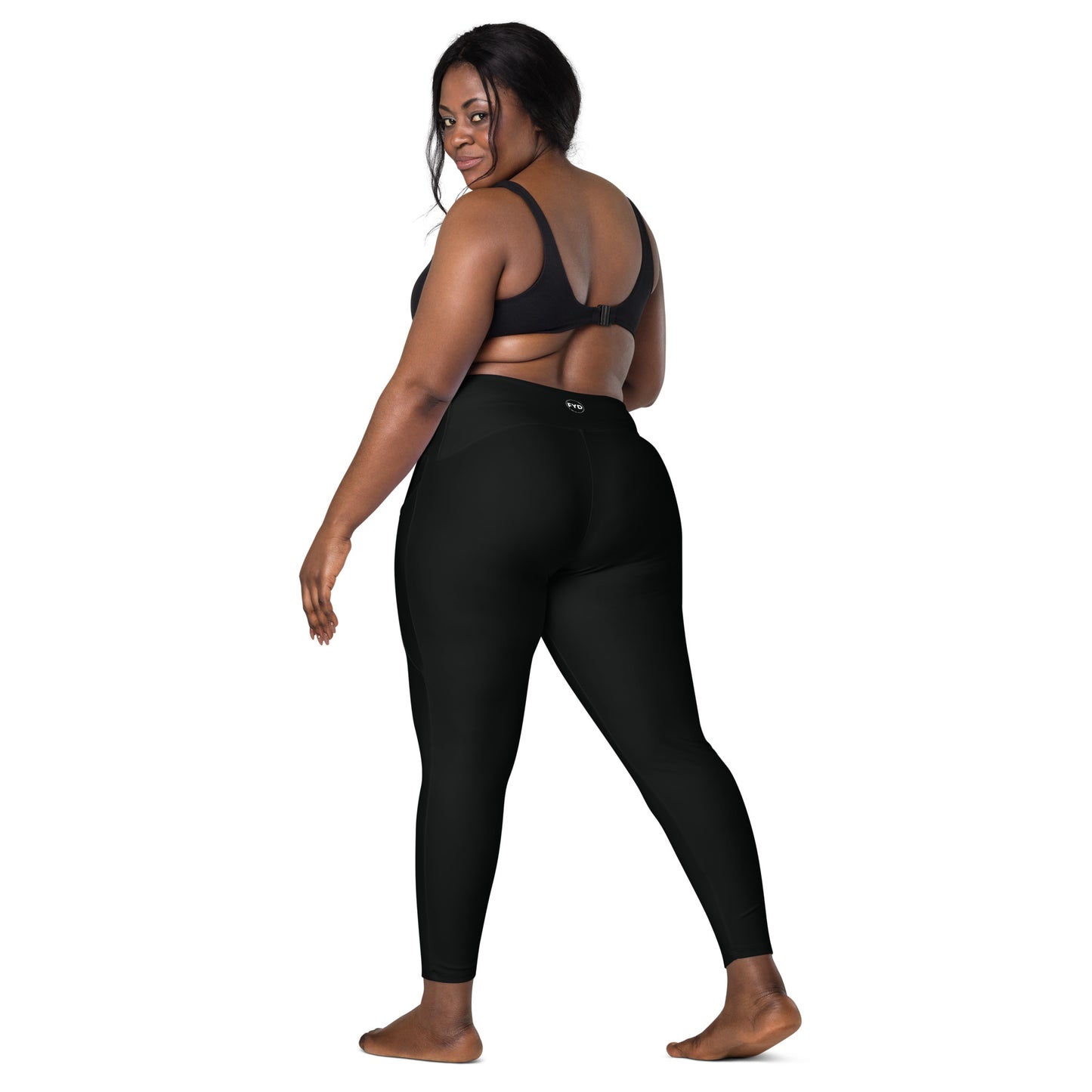 Leggings with pockets in solid black