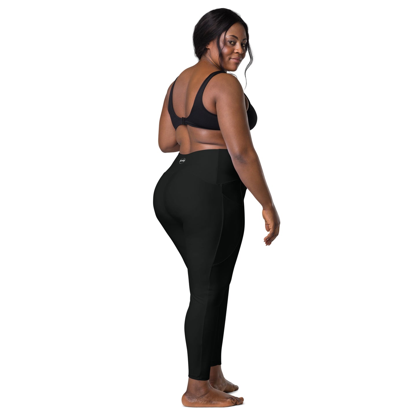 Leggings with pockets in solid black